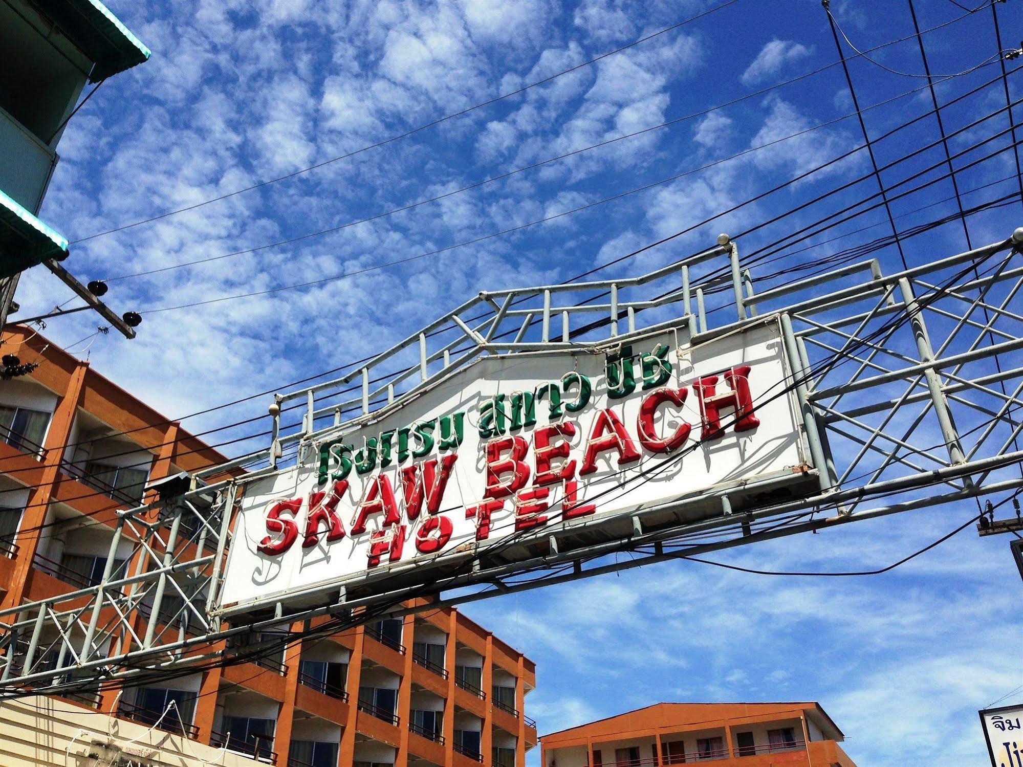 Skaw Beach Hotel Pattaya Ngoại thất bức ảnh