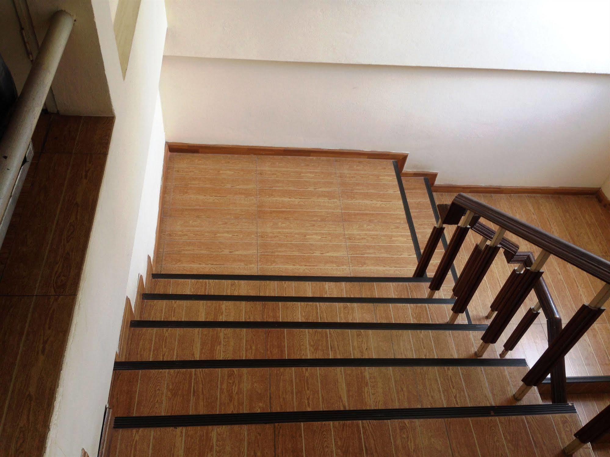 Skaw Beach Hotel Pattaya Ngoại thất bức ảnh